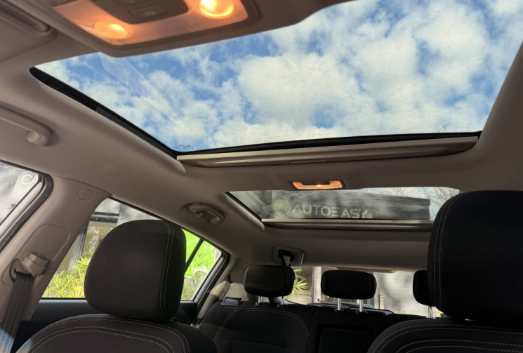 Kia Sportage 1.7 CRDi 115 Premium * Toit ouvrant / GPS / Caméra