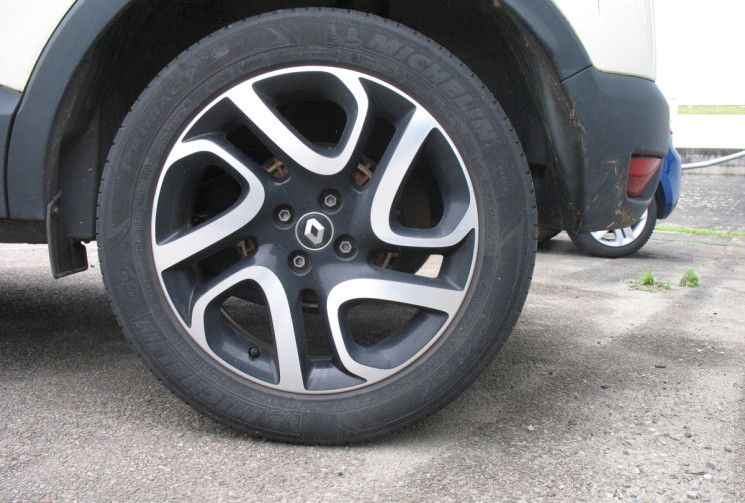 Renault Captur 0.9 TCe 90 INTENS TOIT NOIR Moteur à Chaine distribution