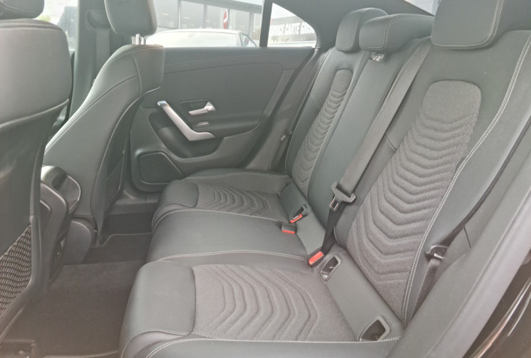 Mercedes CLA 180 PROGRESSIVE LINE 7G-DCT