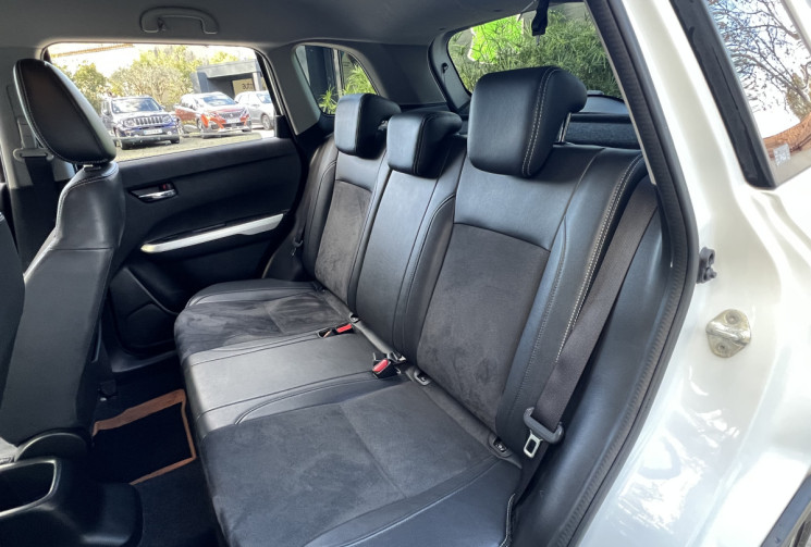 Suzuki Vitara 1.6 DDiS 120 Pack 4x2 / Distribution OK / Sièges Chauffants / Caméra / Carplay