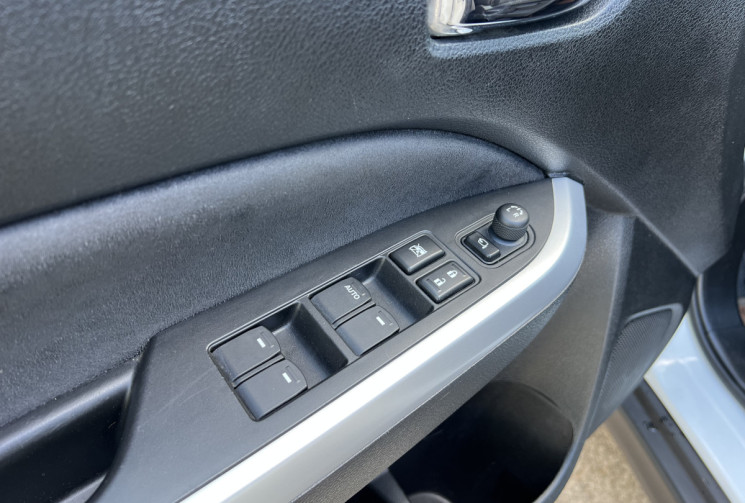 Suzuki Vitara 1.6 DDiS 120 Pack 4x2 / Distribution OK / Sièges Chauffants / Caméra / Carplay