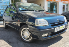 Renault Clio BACCARA Phase 3 1.8 i 90 cv Boîte auto