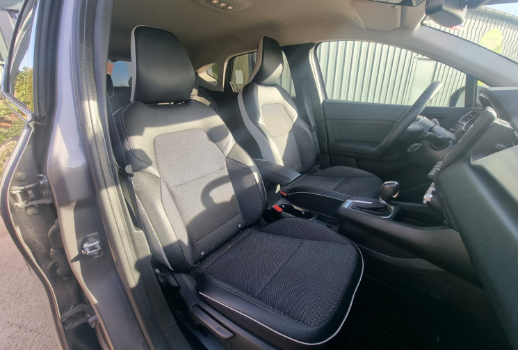 Renault Captur E-TECH 145 - 21 INTENS