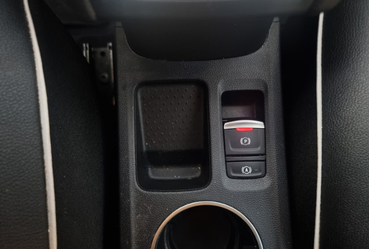 Renault Captur 1.6 E-TECH HYBRIDE 145 - 21 INTENS