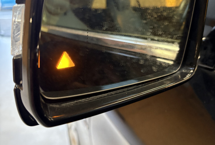 Mercedes CLASSE E CABRIOLET E250 CGI Avantgarde 204 7G-Tronic /siège électrique chauffant ventilé