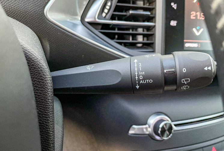 Peugeot 308 1.2 130 ALLURE 1er MAIN KEYLESS CAMERA CARPLAY