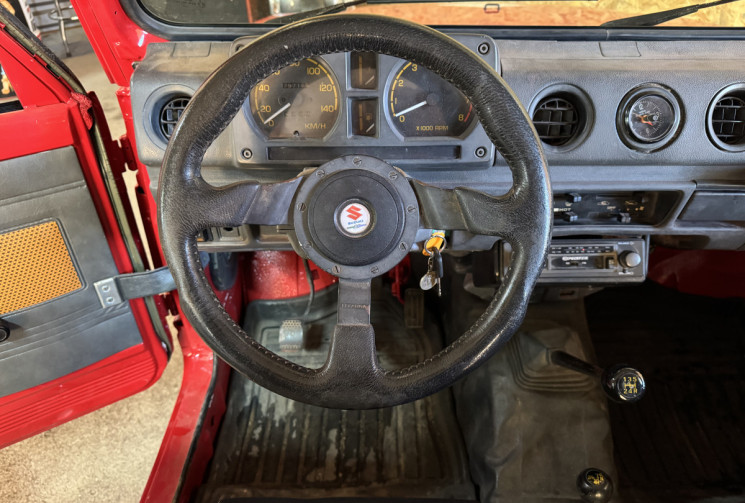 Santana VITARA SJ413