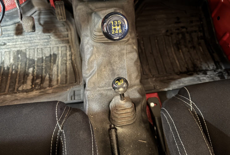 Santana VITARA SJ413