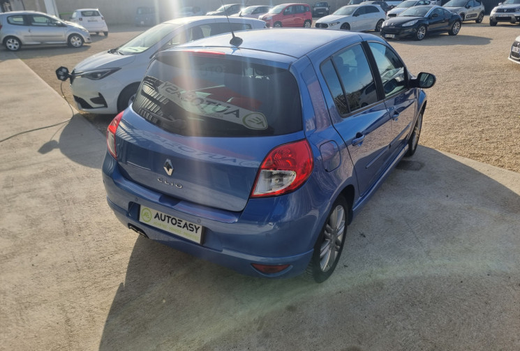 Renault Clio III GT 1.6 16V 128 CV 
