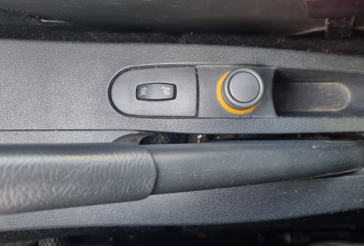 Renault Clio III GT 1.6 16V 128 CV 