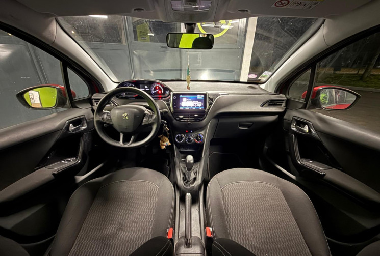 Peugeot 208  ACTIVE 1.2 PURETECH* BLUETOOH / CLIMATISATION