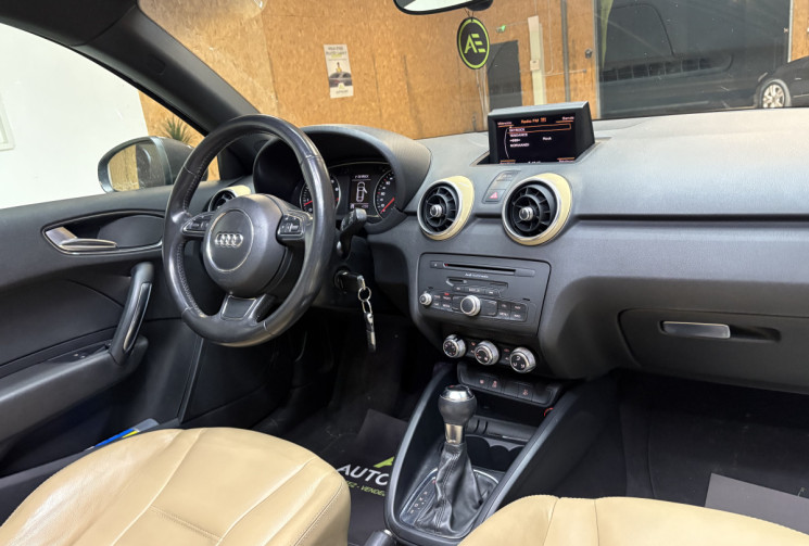 Audi A1 SPORTBACK  S line 1.4 TFSI 