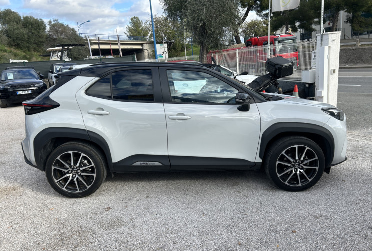 Toyota Yaris Cross 130h GR Sport MC24 * CAMERA * FEUX LED * CARPLAY