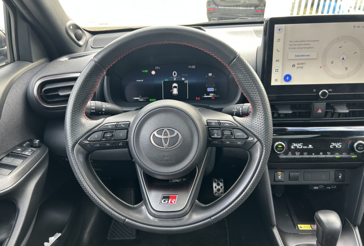 Toyota Yaris Cross 130h GR Sport MC24 * CAMERA * FEUX LED * CARPLAY