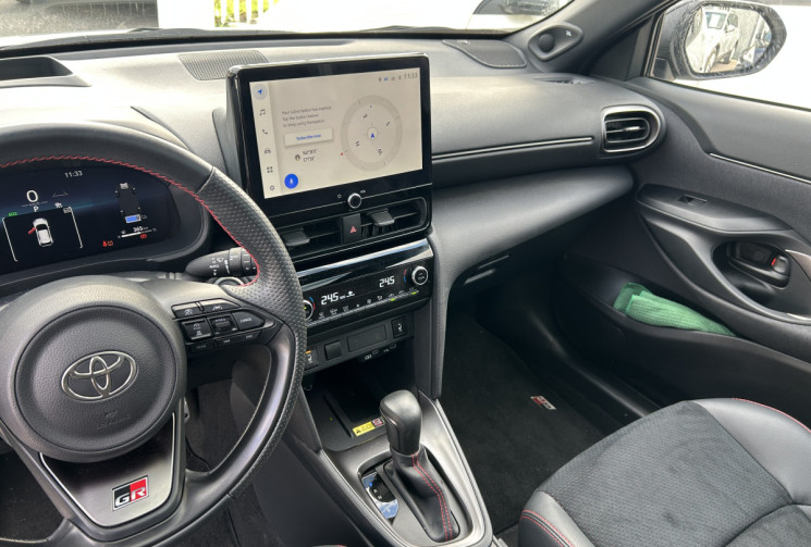 Toyota Yaris Cross 130h GR Sport MC24 * CAMERA * FEUX LED * CARPLAY