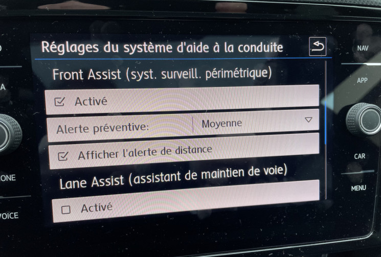 Volkswagen ARTEON 1.5 TSI 150 ch R Line DSG7 /1E Main 67500 km/DCC amort. piloté/TO pano/JA 20/ 