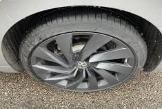 Volkswagen ARTEON 1.5 TSI 150 ch R Line DSG7 /1E Main 67500 km/DCC amort. piloté/TO pano/JA 20/ 