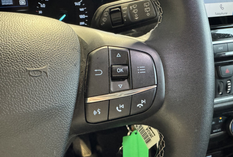 Ford Puma 1.0 FLEXFUEL 125CH MHEV TITANUIM DESIGN 2