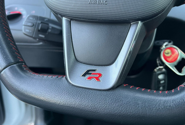 SEAT Ibiza IV Phase 2 1.6 TDi 16V DPF 105 cv FR