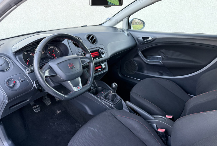 SEAT Ibiza IV Phase 2 1.6 TDi 16V DPF 105 cv FR