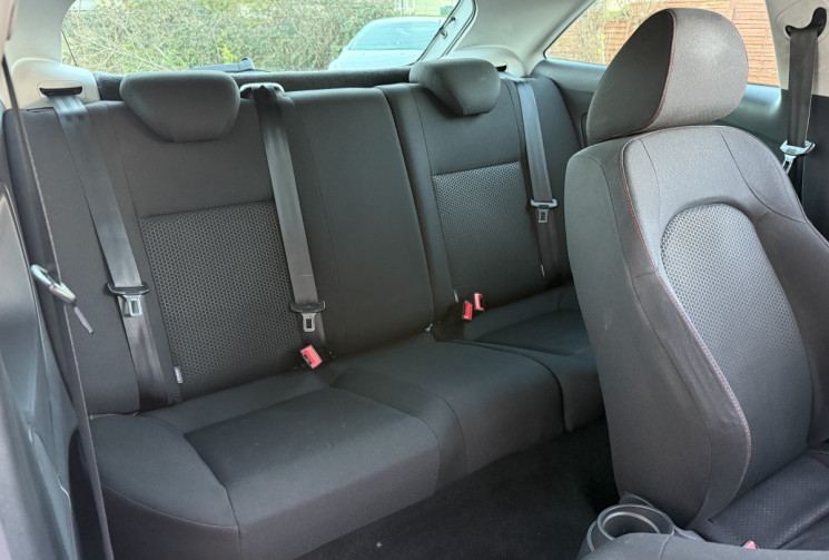 SEAT Ibiza IV Phase 2 1.6 TDi 16V DPF 105 cv FR