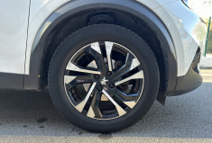 Peugeot 2008 1.5 BlueHDi 100 ch Allure Business / Carplay / Camera / Cockpit / ENTRETIEN COMPLET