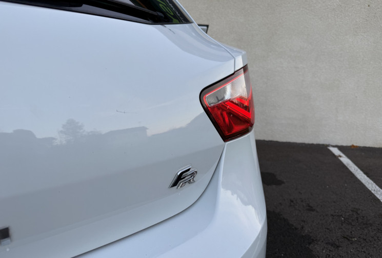SEAT Ibiza IV Phase 2 1.6 TDi 16V DPF 105 cv FR