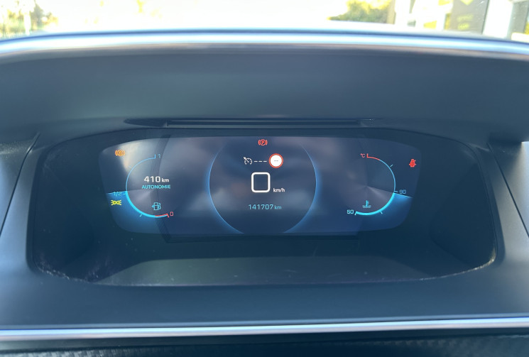 Peugeot 2008 1.5 BlueHDi 100 ch Allure Business / Cockpit / ENTRETIEN COMPLET /  Auto école