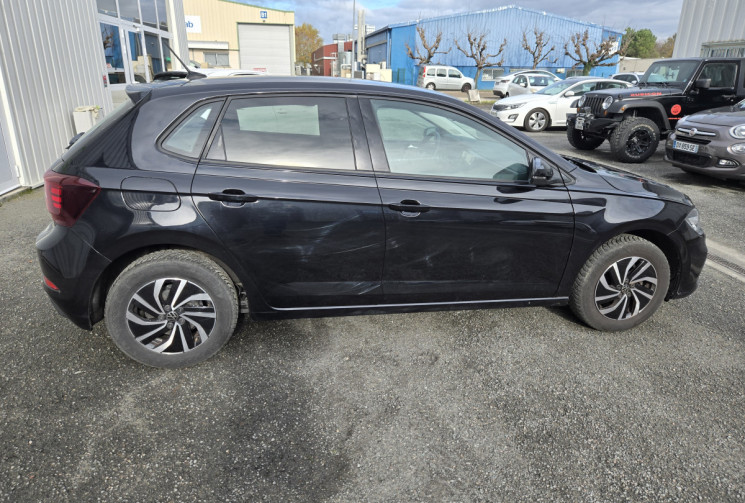 Volkswagen Polo 1.0 TSI 95ch Life * CARPLAY * REGULATEUR DE VITESSE * JANTES ALUMINIUM*             