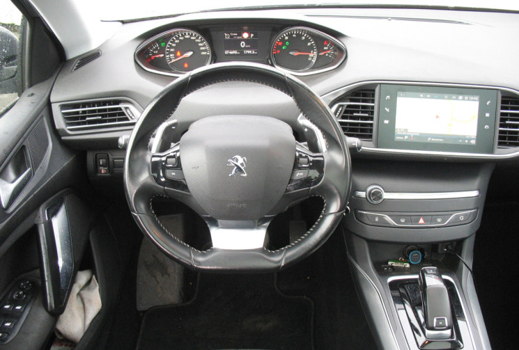 Peugeot 308 SW II 1.2 THP 130 ALLURE EAT8