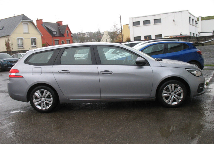 Peugeot 308 SW II 1.2 THP 130 ALLURE EAT8