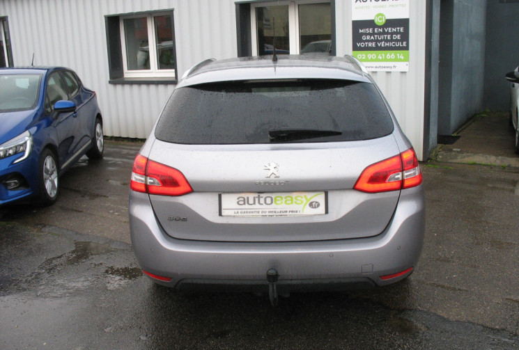 Peugeot 308 SW II 1.2 THP 130 ALLURE EAT8 COURROIE REMPLACEE