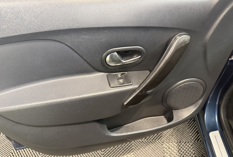 Dacia Sandero 1.0 SCe 75ch Lauréate 4cv