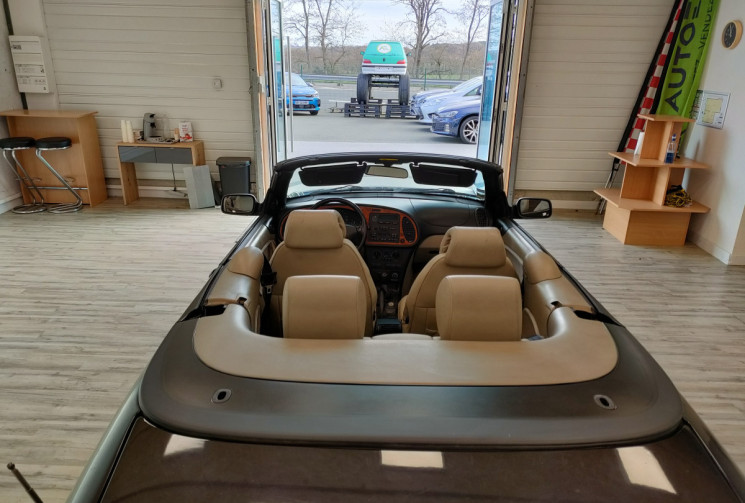 Saab 900 NG série 2 Cabriolet 2.3 145ch