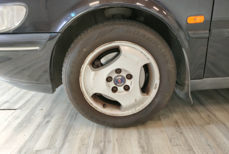 Saab 900 NG série 2 Cabriolet 2.3 145ch