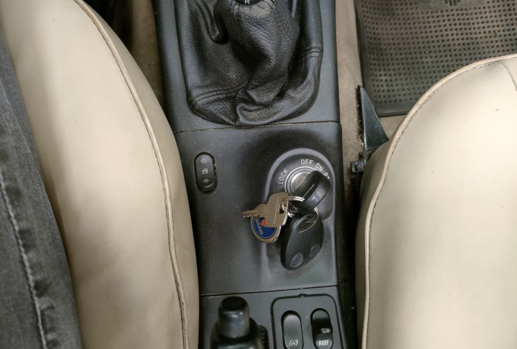 Saab 900 NG série 2 Cabriolet 2.3 145ch