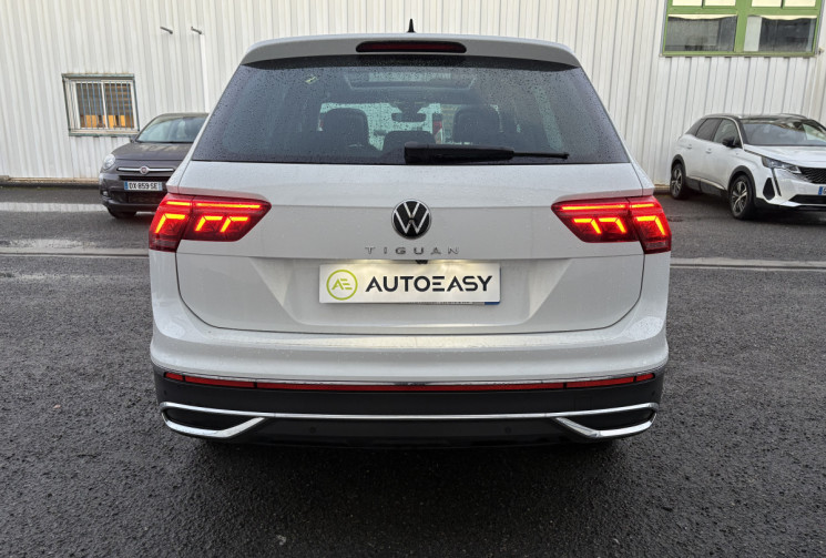 Volkswagen Tiguan 2.0 TDI 150ch ELEGANCE EXCLUSIVE DSG7 * FULL OPTIONS* ATTELAGE* CUIR *            