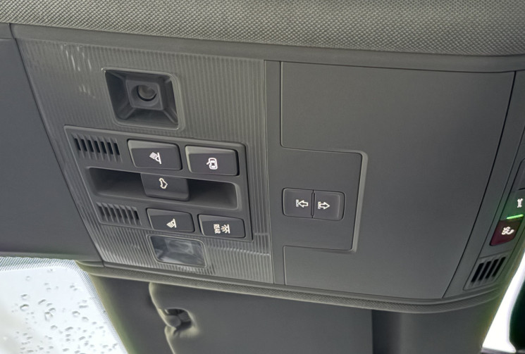 Volkswagen Tiguan 2.0 TDI 150ch ELEGANCE EXCLUSIVE DSG7 * FULL OPTIONS* ATTELAGE* CUIR *            