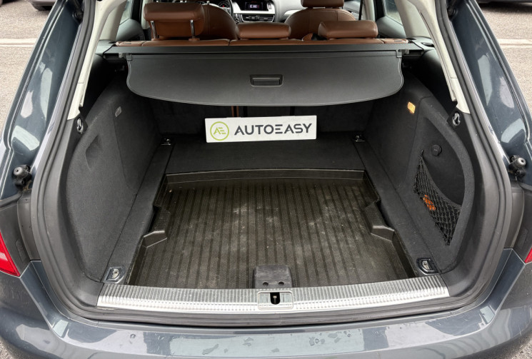 Audi A4 Avant 2.0 TFSI 211 Quattro S-tronic7 * 4 roues hiver