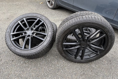 Audi A4 Avant 2.0 TFSI 211 Quattro S-tronic7 * 4 roues hiver