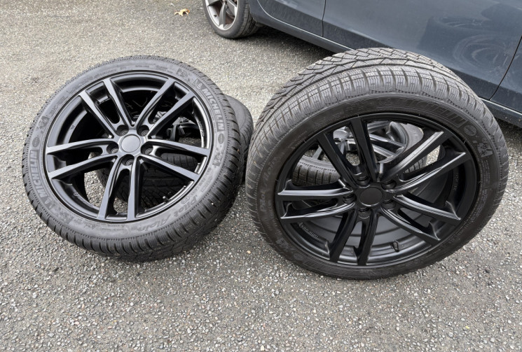 Audi A4 Avant 2.0 TFSI 211 Quattro S-tronic7 * Entretien OK * 4 roues hiver possible * En FRANCE