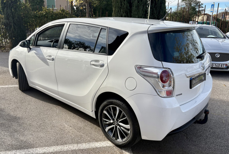 Toyota Verso DESIGN 1.8 147cv VVT-i CVT BOITE AUTO / FAIBLE KM