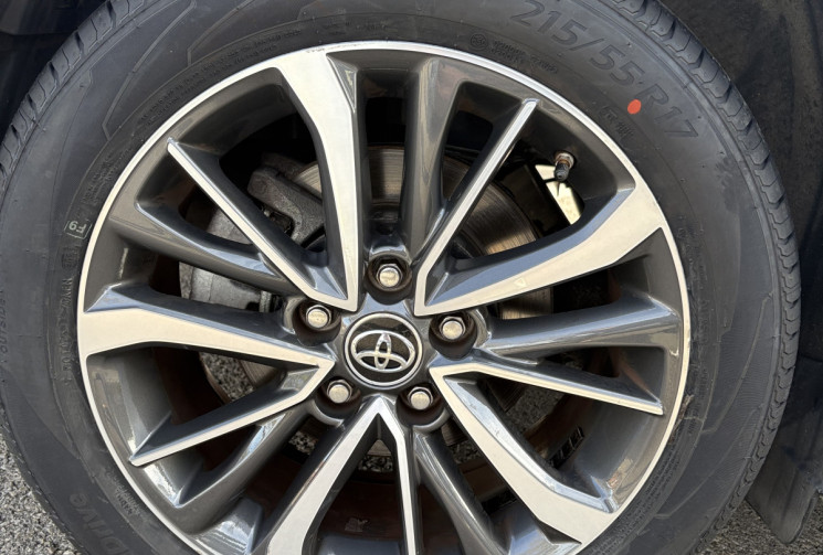 Toyota Verso DESIGN 1.8 147cv VVT-i CVT BOITE AUTO / FAIBLE KM