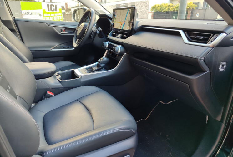 Toyota RAV4 2.5 Hybride FULL OPTIONS / SUIVI TOYOTA / 218ch / 2WD MY22