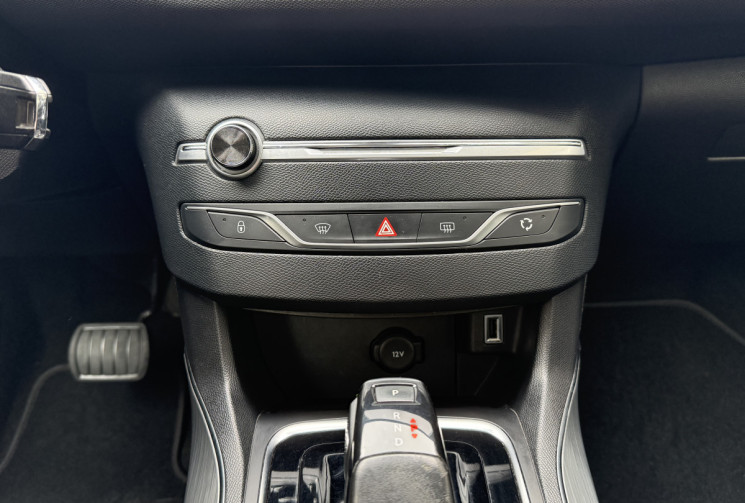 Peugeot 308 1.5 BlueHDI 130 Active Business EAT8 * 