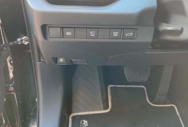 Toyota RAV4 2.5 Hybride FULL OPTION / SUIVI TOYOTA / 218ch / 2WD MY22