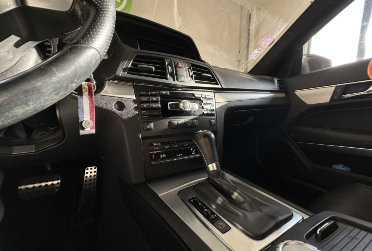 Mercedes CLASSE E 200 CGI BE Executive 7GTro+