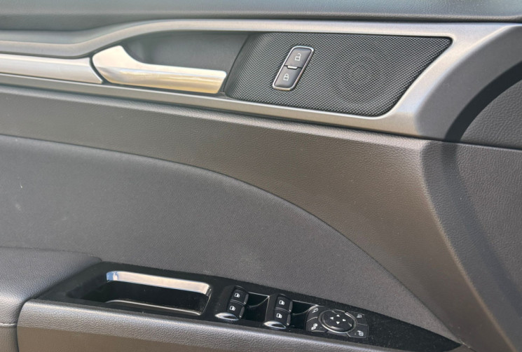 Ford MONDEO HYBRID 190ch Titanium BVA 4p Euro6.2