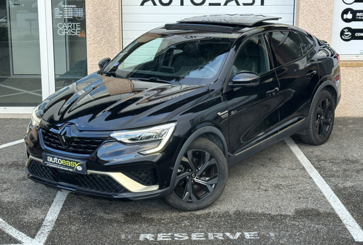 Renault Arkana 1.6 E-Tech hybride 145 ch Engineered / Suivi Renault / Toit ouvrant / Bose