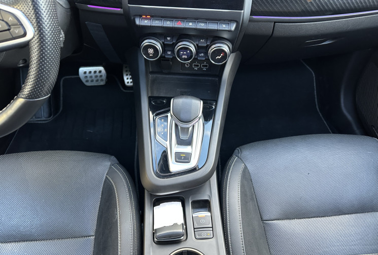 Renault Arkana 1.6 E-Tech hybride 145 ch Engineered / Suivi Renault / Toit ouvrant / Bose